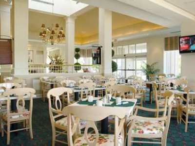 Hilton Garden Hotel 3*